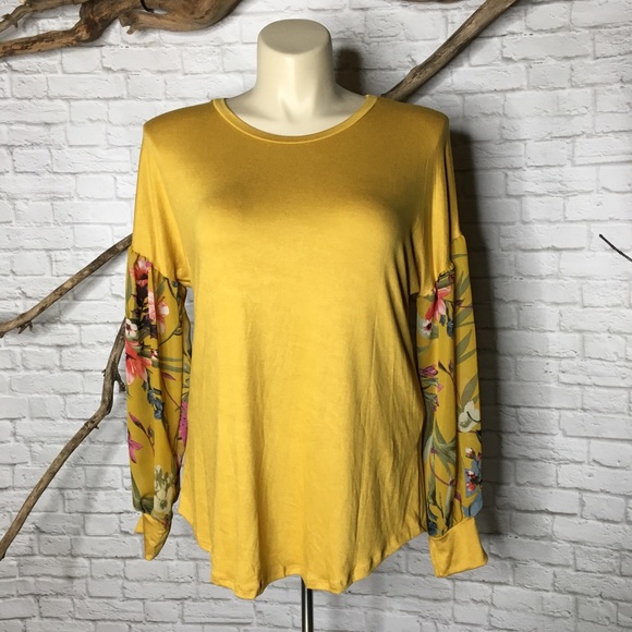 PLUS - Veveret Top Floral LS Mustard - Picture 2 of 9